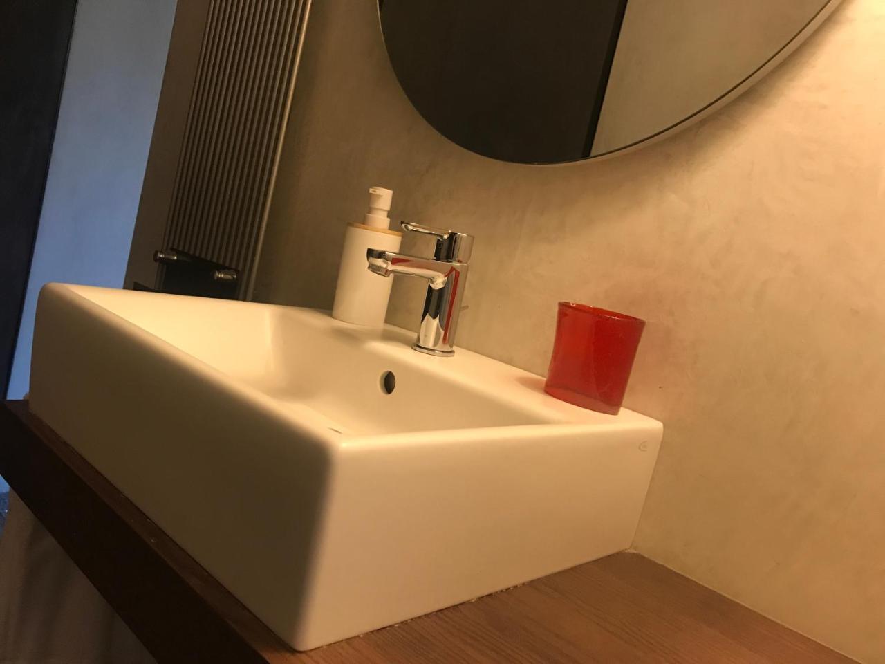 Flora II - Flora Inn 贝尔加莫 外观 照片